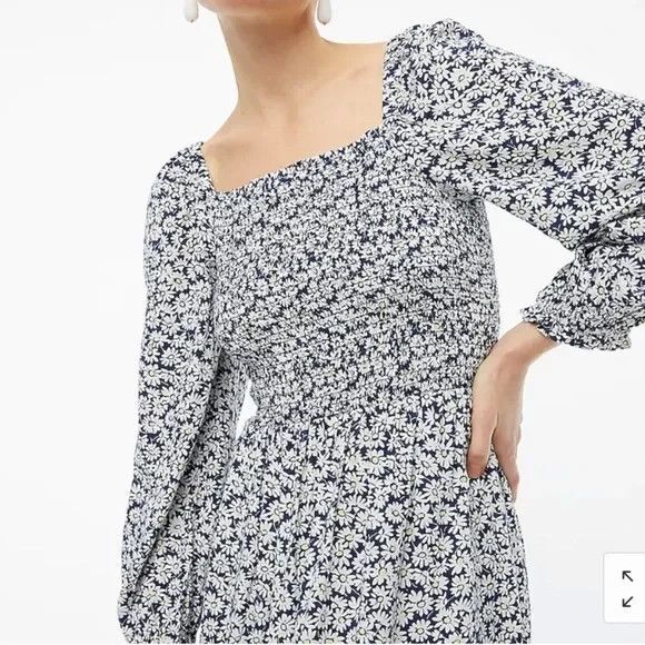 J Crew J. Crew Floral Smocked Midi Dress in Antique Navy Print Boho - Picture 2 of 15